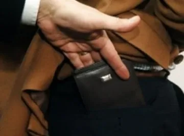 Полицията предупреди за джебчии около църквите