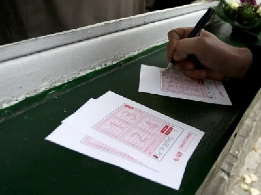 Джакпотът в „6 от 42" гони 3 млн. лв. за Великден