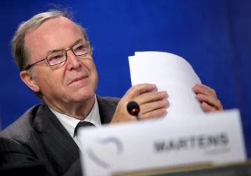 Шефът на ЕНП дава рамо на ГЕРБ