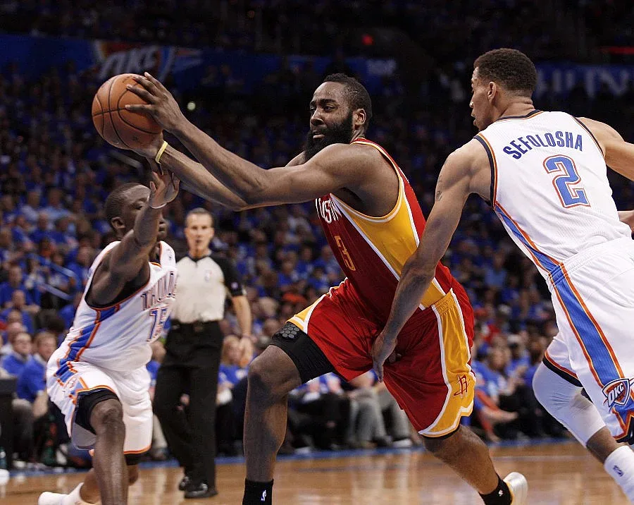 Хюстън остана в играта срещу Оклахома