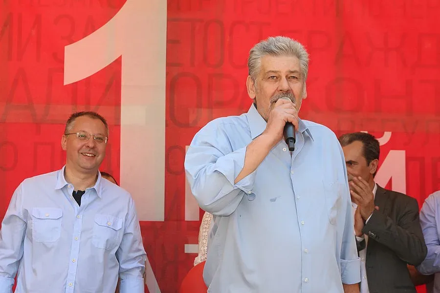 Станишев: Никога трудът не е бил толкова унизен