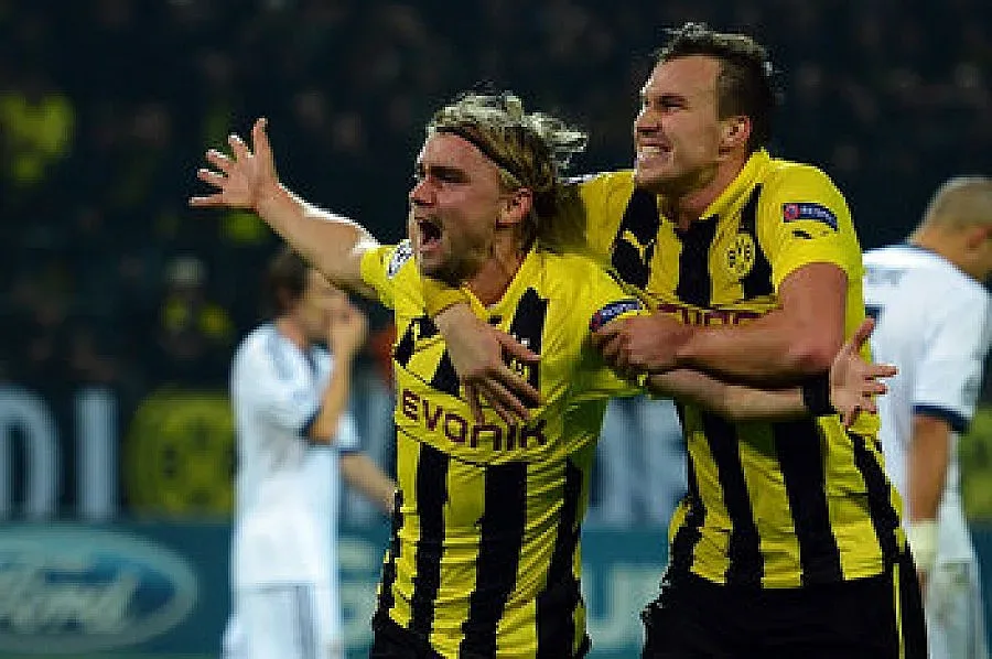 Борусия е на финал на Шампионската Лига