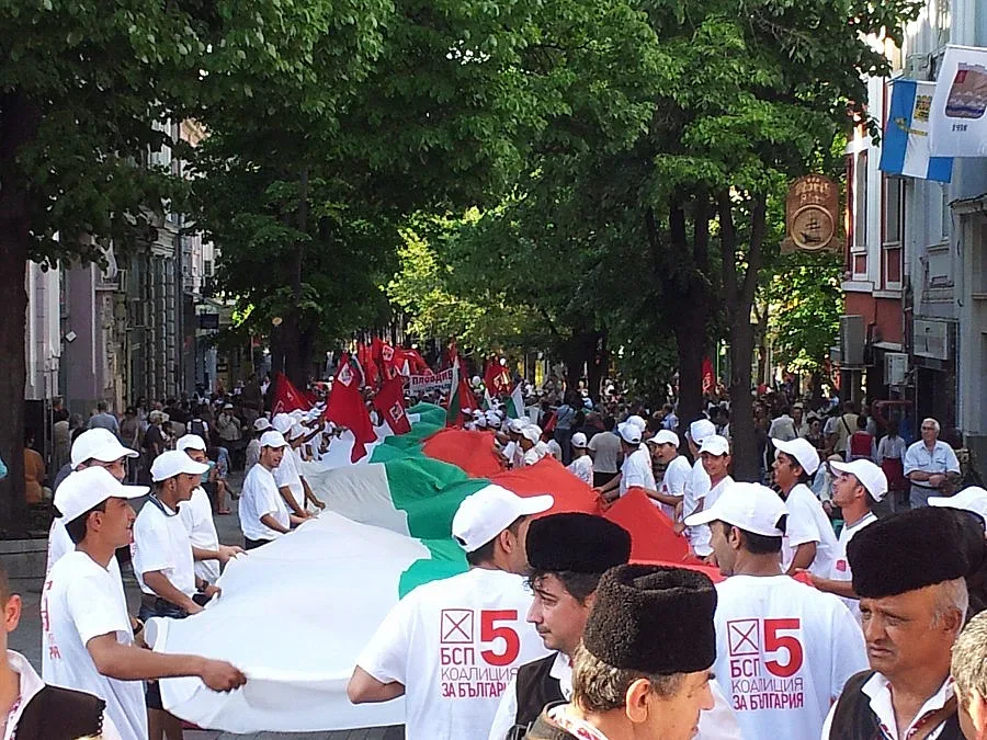 Дядо Николай благослови Станишев