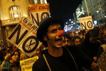 Икономиката на Испания продължава да се свива