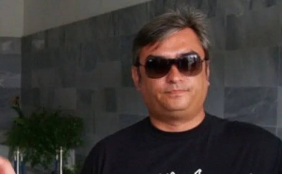 Кметъла върти агнешки кебап със Сидония Радева навръх Гергьовден