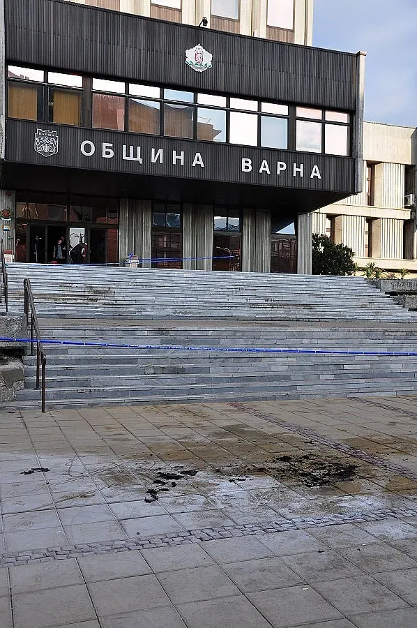 Зам.-кмет и двама шефове подадоха оставка във Варна