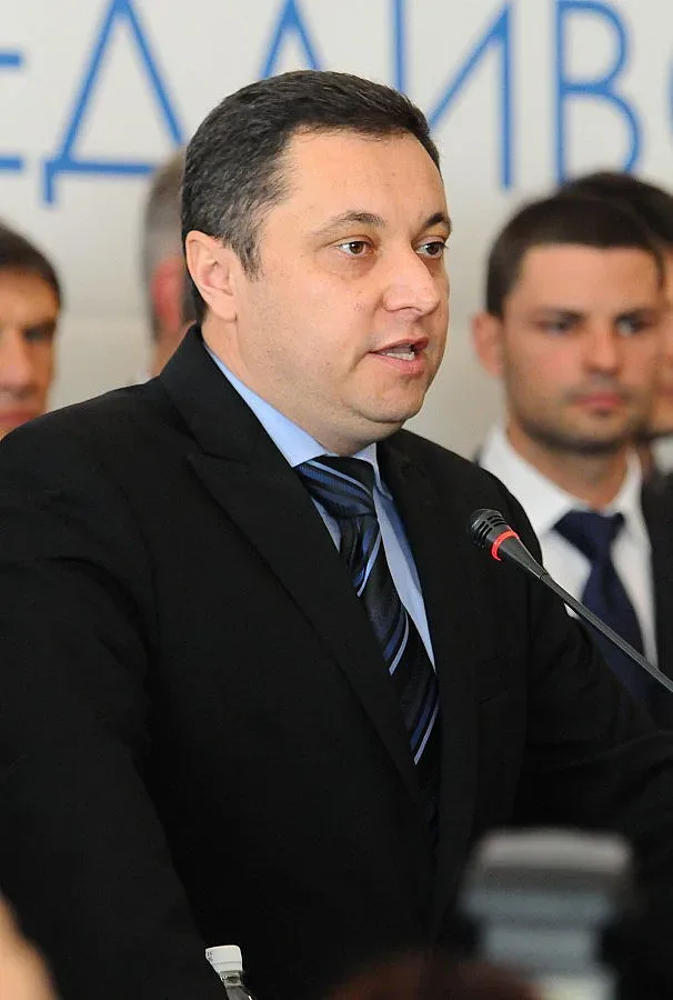 РЗС: 250 000 евро са платени на австрийци за броене на вота