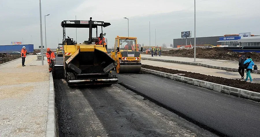 Режат асфалт заради убита колоездачка