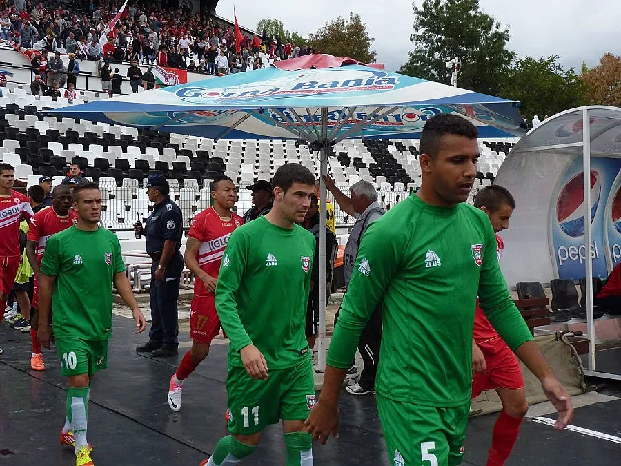 Враца праща двама на проби в Дрезден