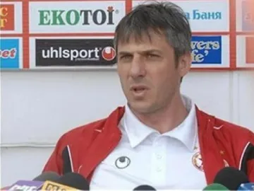 Зафиров: ЦСКА ми дължи 60 000, Радуканов ще си тръгне