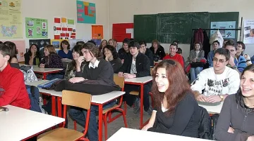 България е на последно място по пари за образование