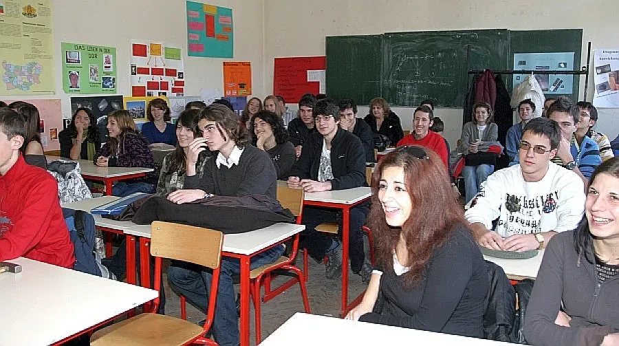 България е на последно място по пари за образование