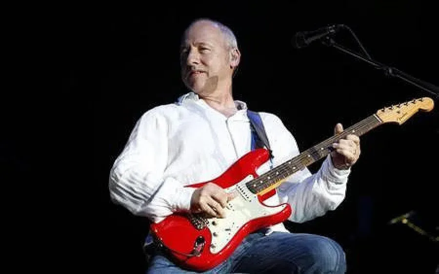 Марк Нопфлър отново забива в София