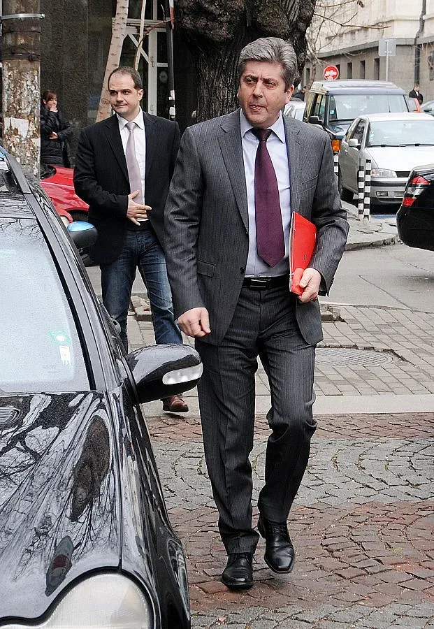 Първанов се съмнява, че е подслушван