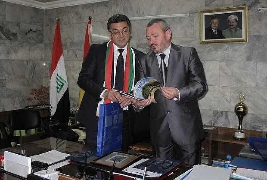 Студенти от Ирак питат за Търново