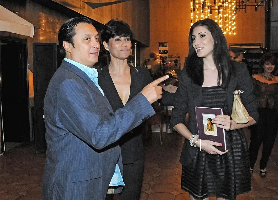 Гаджето на Васил Петров лъсна голо