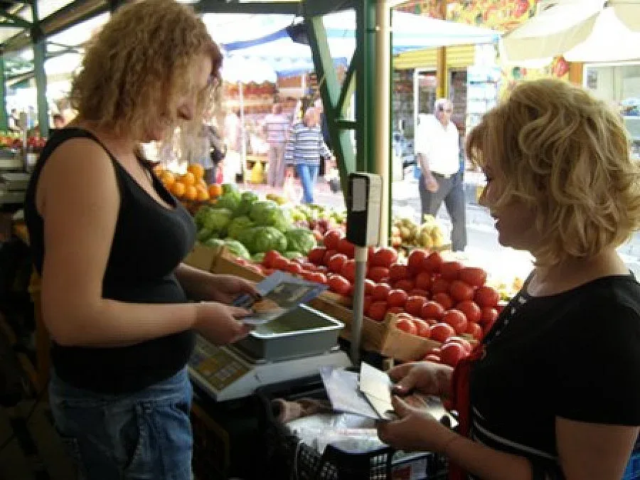 ГЕРБ излязоха на пазар в Русе