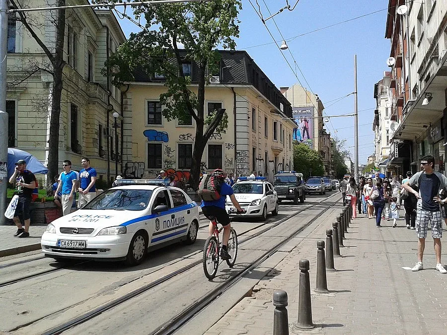 20 души в ареста преди вечното дерби (ГАЛЕРИЯ)