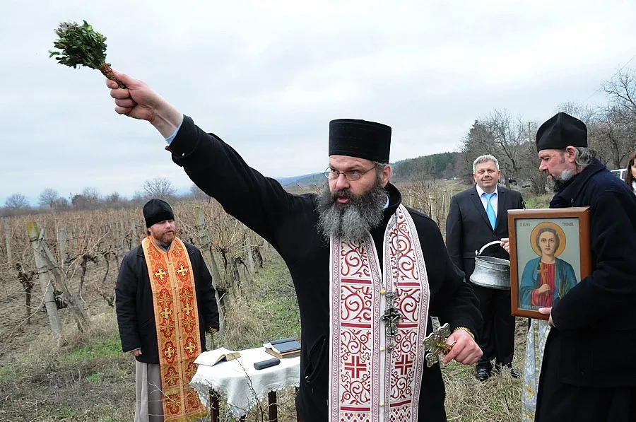 Дядо Кирил благослови тв „Черно море"