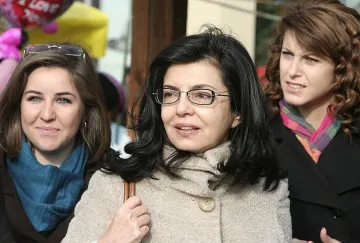 Кунева за скандалните записи: Това е радиация