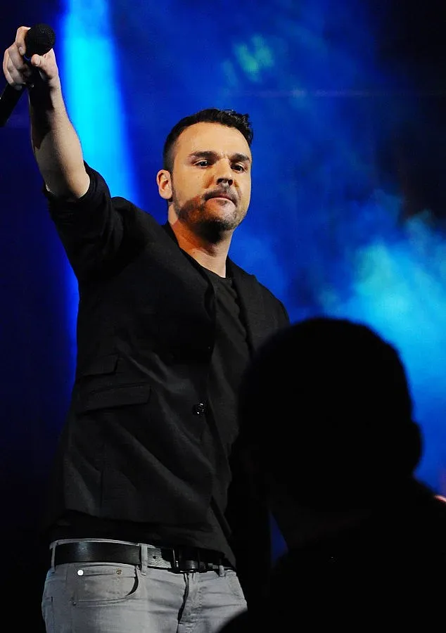 Миро и Графа в битка за песен N1