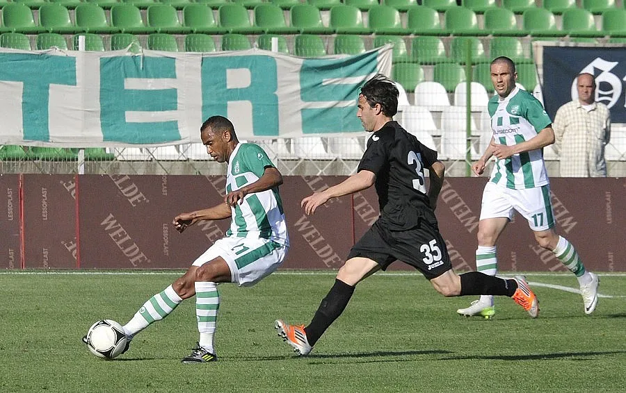 Хулигани местят финала в Ловеч