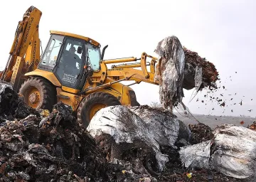 Избраха кой да строи завода за боклук