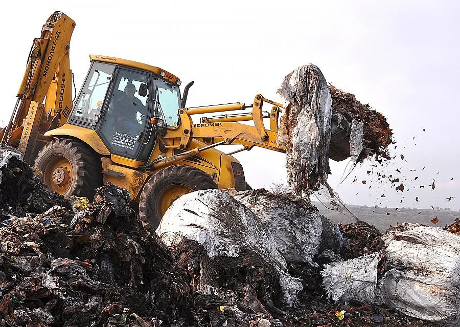 Избраха кой да строи завода за боклук