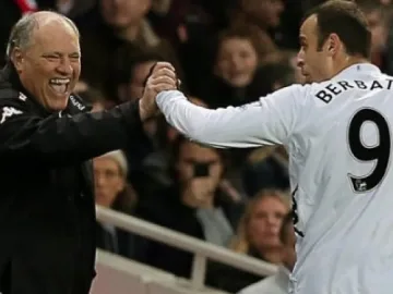 Йол бие шута на Петрич заради Бербатов 