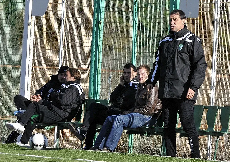 Хубчев: Минимални са ни шансовете срещу "Левски"