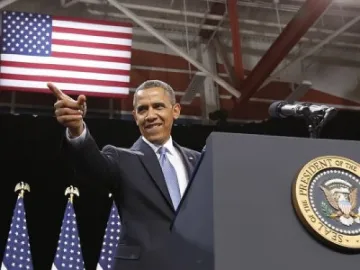 Обама плаши с татуировка