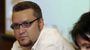 Мечо Пух и медът