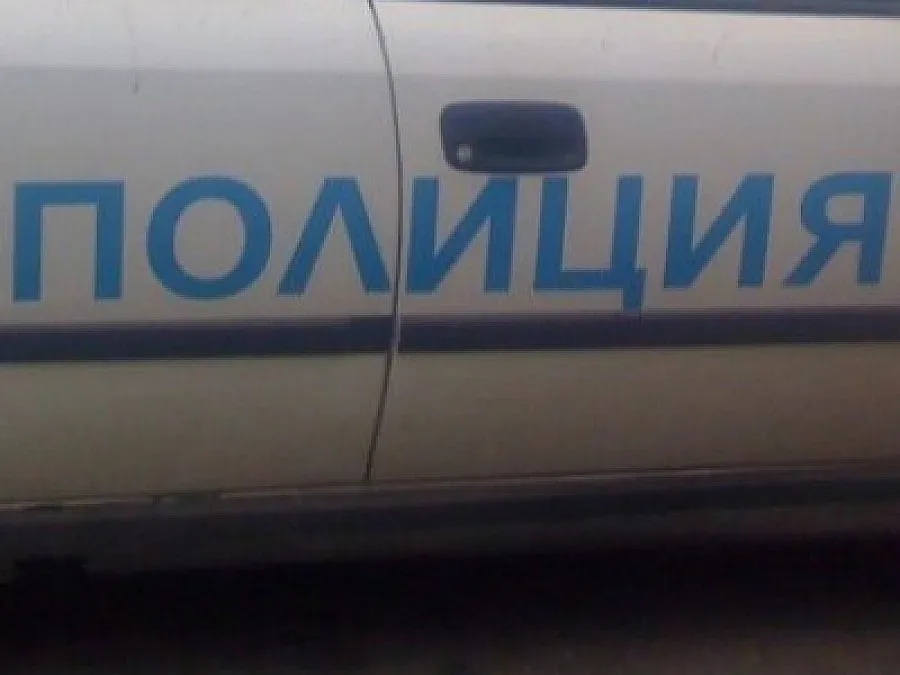 Задигнаха над 30 хил. лв. и злато от апартамент