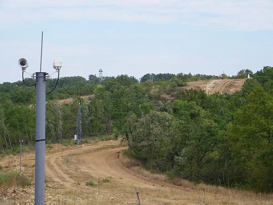 Задържаха 18 нелегални имигранти в Елхово