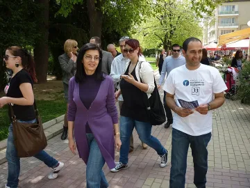 Кунева: Партиите не могат да бъдат всичко