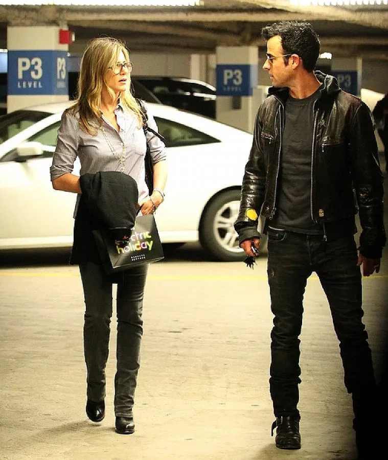 Анистън отмени сватбата