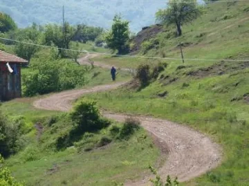 Возят 60 км избиратели да гласуват на 12 май