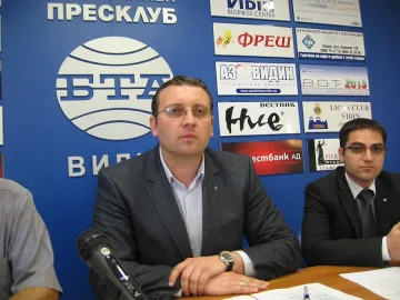 България на гражданите: Копират ни програмата