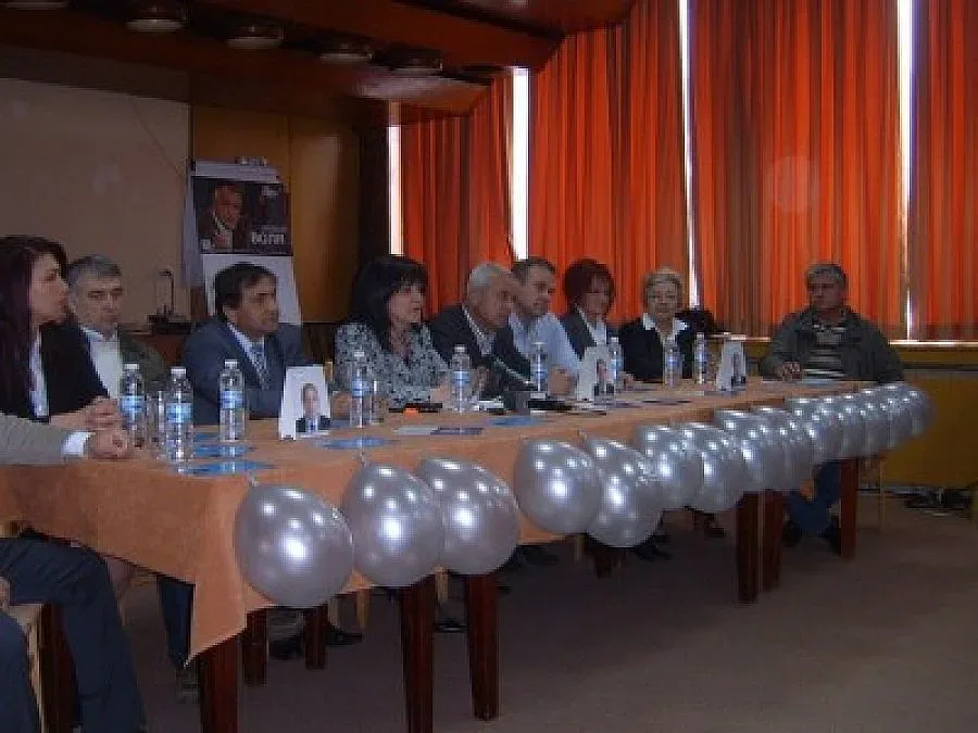 Караянчева: ДПС го боли, защото ГЕРБ проби в смесените региони 