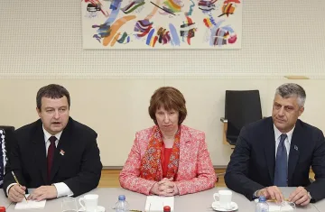 Брюксел склони за преговори за членство със Сърбия