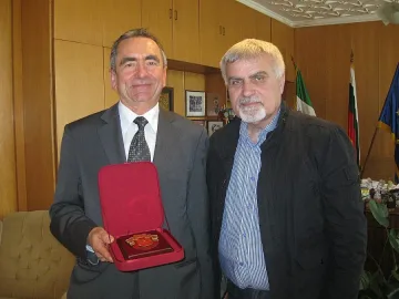 Кметът на Разград награди филантропи от Германия