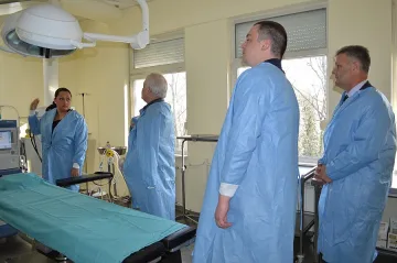 Павлова: Онкоболниците да кандидатстват по програми