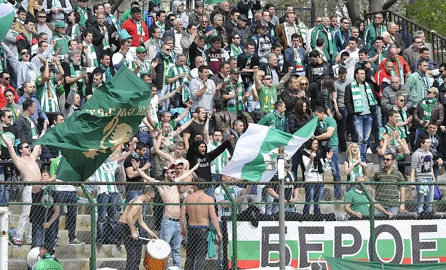 Берое удари и „моряците" с мисъл за Славия