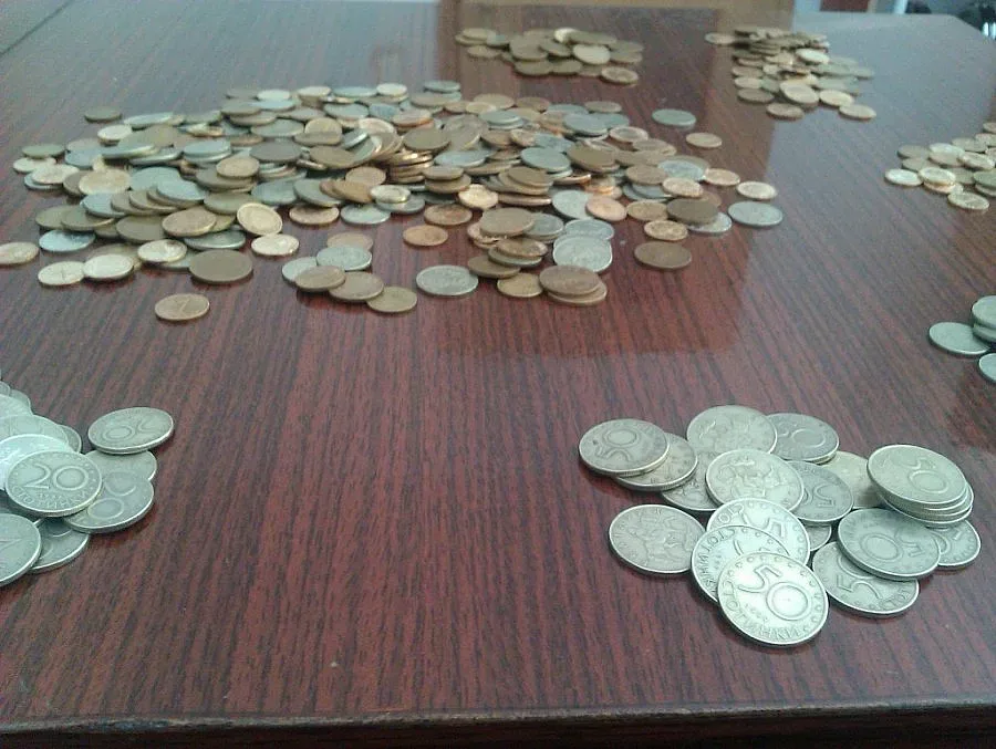 Абонат отмъщава на Енергото с 13 кила стотинки