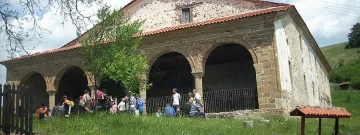 Сълзотворен газ за бг туристи в Босилеград