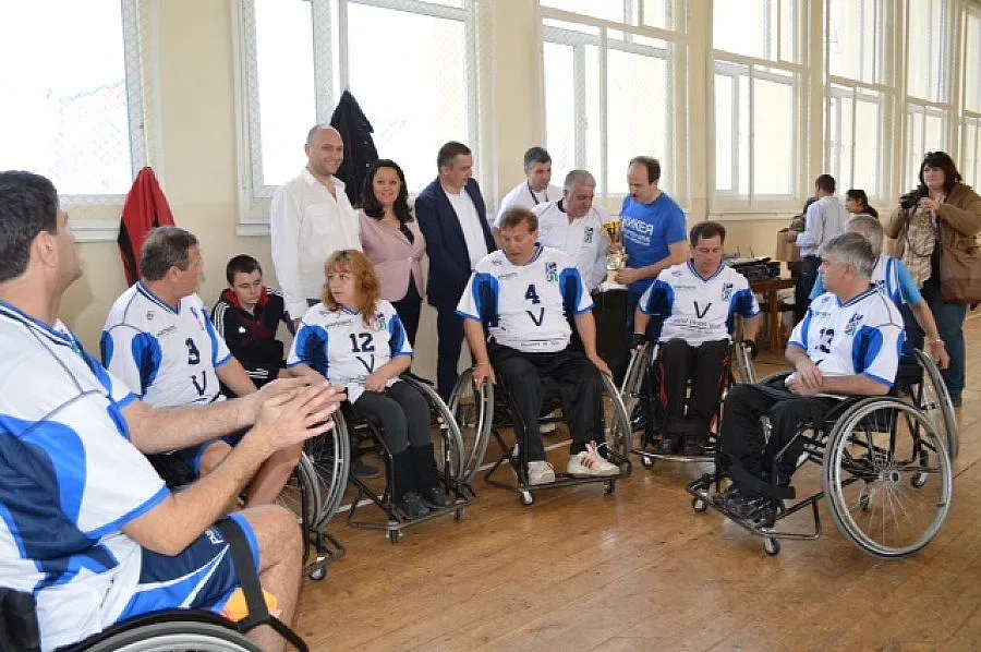 Лиляна Павлова ще работи за по-достъпна среда за инвалиди