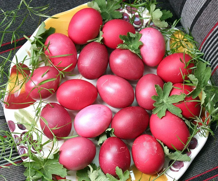 Цените на яйца и агнешко замръзват до Великден