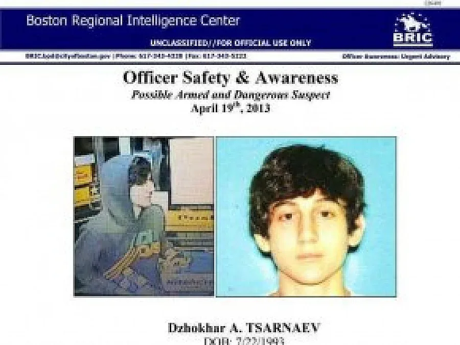 Роднини молят терориста да се предаде