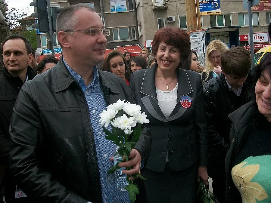 Станишев: Ако не отстранят Флоров ще е тотална наглост