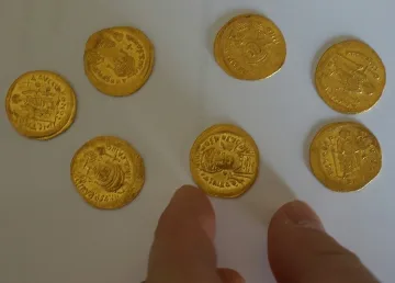 Спипаха съкровище на Калотина